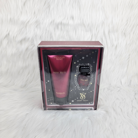 Victoria's Secret Very Sexy Mini Fragrance Duo Gift Set. - Picture 2 of 3